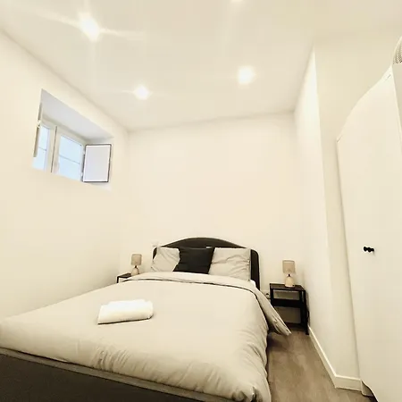 Appartamento Center Apt- Two Bedroom In Martim Moniz Lisbona